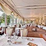 Szálloda Belvedere Strandhotel Spiez