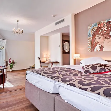 Hotel Belvedere Strandhotel Spiez