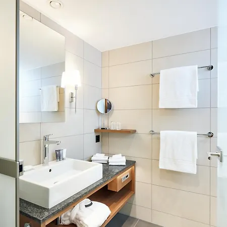 Belvedere Strandhotel Hotel Spiez