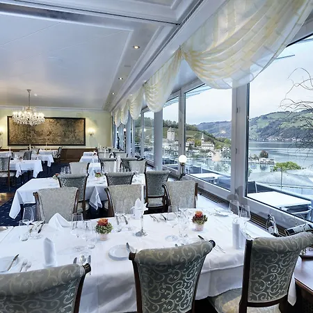 Belvedere Strandhotel מלון