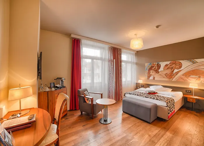 Belvédère Strandhotel 4* Spiez